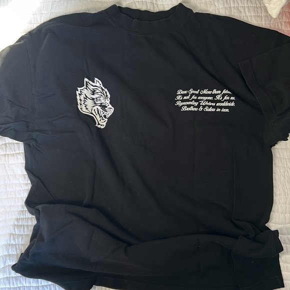 Batman Darc Sport. Men’s size Small. Worn two times - Picture 2 of 3